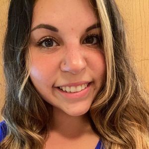 Meet your Posher, Raechel